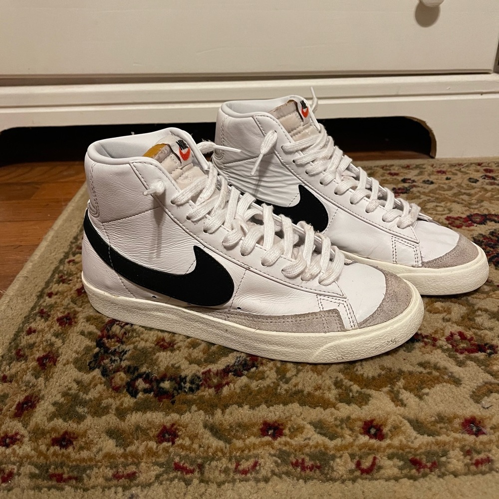 Nike Blazer Mid ‘77 Vintage, size 7.5, white/black